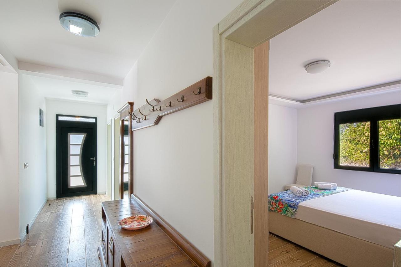 Villa Latina 2 Budva Exterior foto